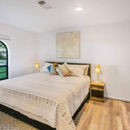 Sunmeadow Manor Retreat Friendswood Exterior foto